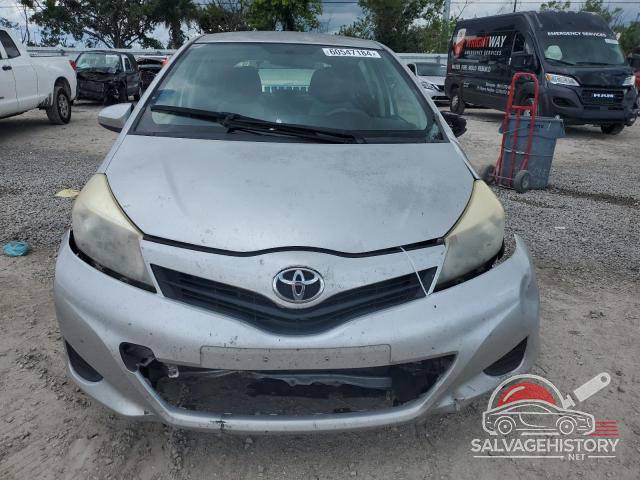JTDKTUD31CD521916 2012 TOYOTA YARIS photo no. 5