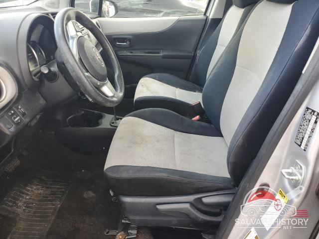 JTDKTUD31CD521916 2012 TOYOTA YARIS photo no. 7