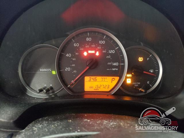 VNKJTUD37EA008001 2014 TOYOTA YARIS photo no. 9