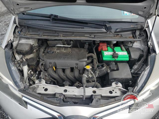VNKKTUD30FA015099 2015 TOYOTA YARIS photo no. 11