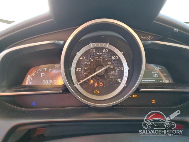 3MYDLBYVXJY318429 2018 TOYOTA YARIS photo no. 9