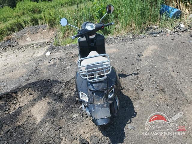 ZAPM459L995008337 2009 VESPA SCOOTER photo no. 4