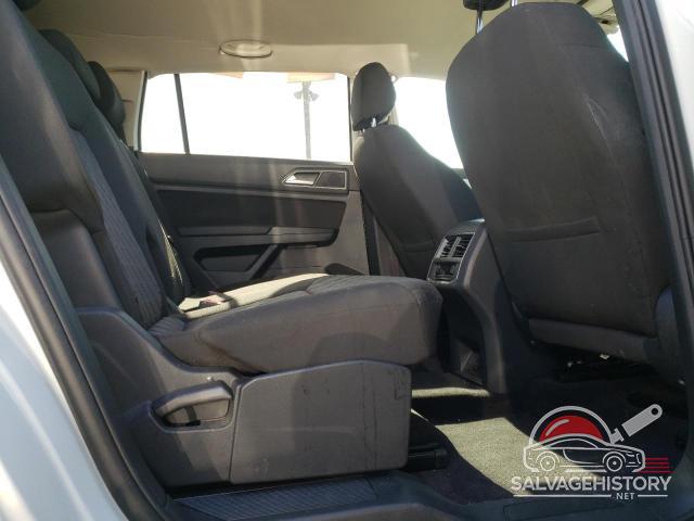1V2AR2CA1JC536643 2018 VOLKSWAGEN ATLAS photo no. 11