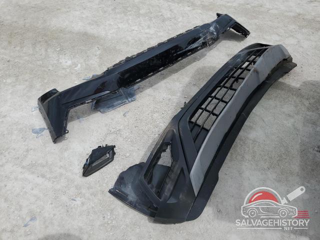 1V2CR2CA0JC585888 2018 VOLKSWAGEN ATLAS photo no. 13