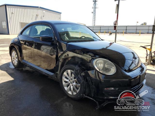 3VWF17AT0FM647929 2015 VOLKSWAGEN BEETLE photo no. 4