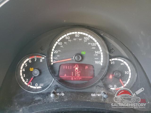 3VWF17AT0FM647929 2015 VOLKSWAGEN BEETLE photo no. 9