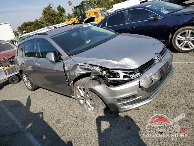 3VWC17AU6GM516825 2016 VOLKSWAGEN GOLF photo no. 4