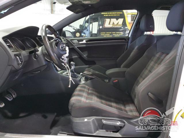 3VWYT7AU9GM052655 2016 VOLKSWAGEN GTI photo no. 7