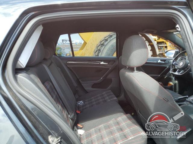 3VW4T7AU8HM014933 2017 VOLKSWAGEN GTI photo no. 11