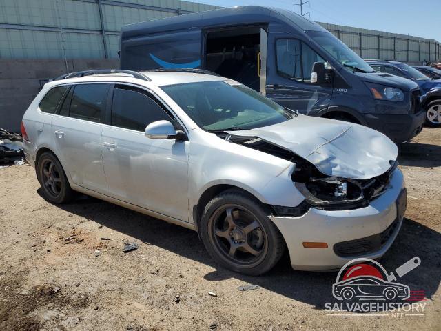 3VWPL7AJ3AM692191 2010 VOLKSWAGEN JETTA photo no. 4