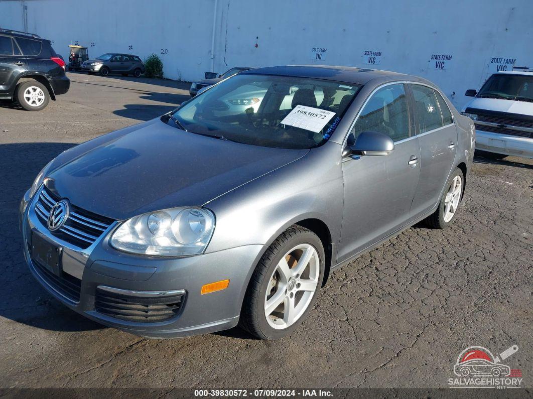3VWRL7AJ1AM048567 2010 VOLKSWAGEN JETTA photo no. 2