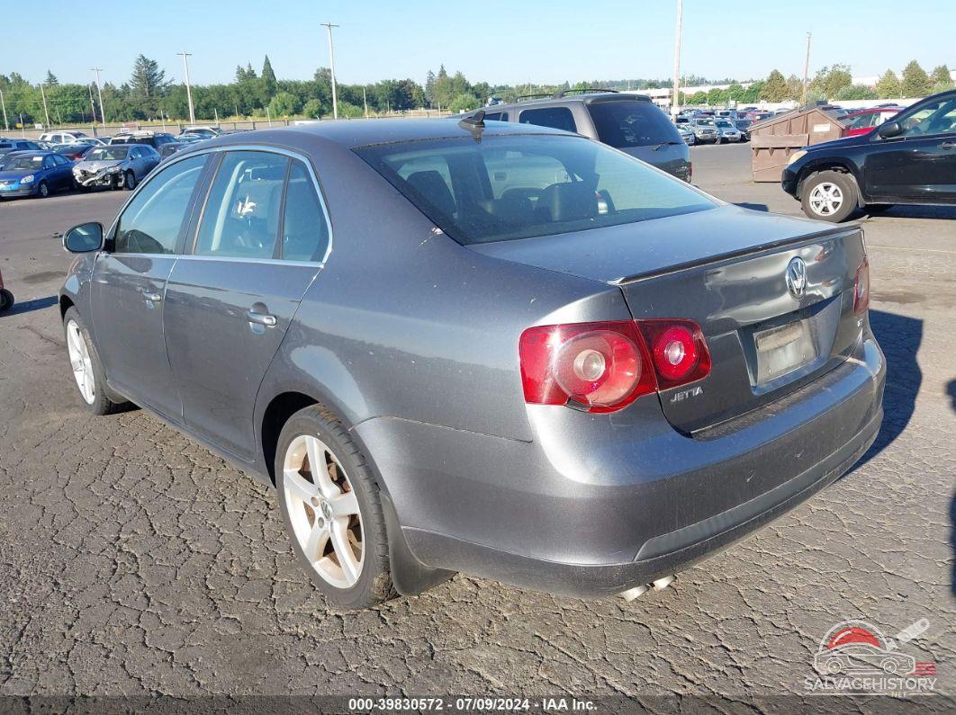 3VWRL7AJ1AM048567 2010 VOLKSWAGEN JETTA photo no. 3