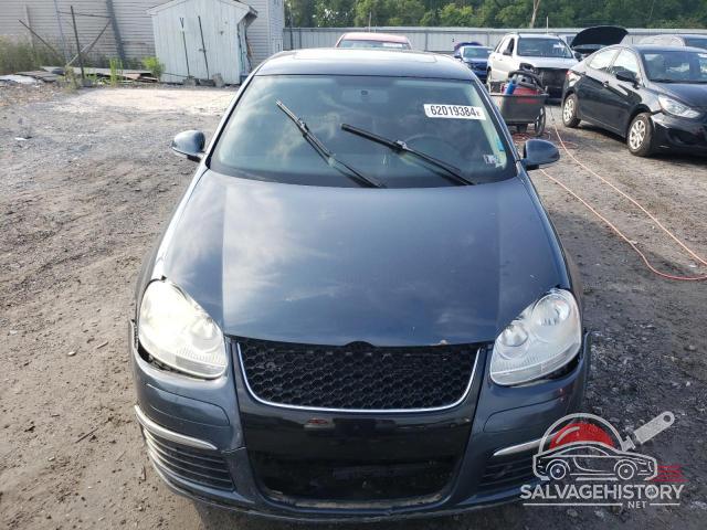 3VWRL7AJ1AM120013 2010 VOLKSWAGEN JETTA photo no. 5
