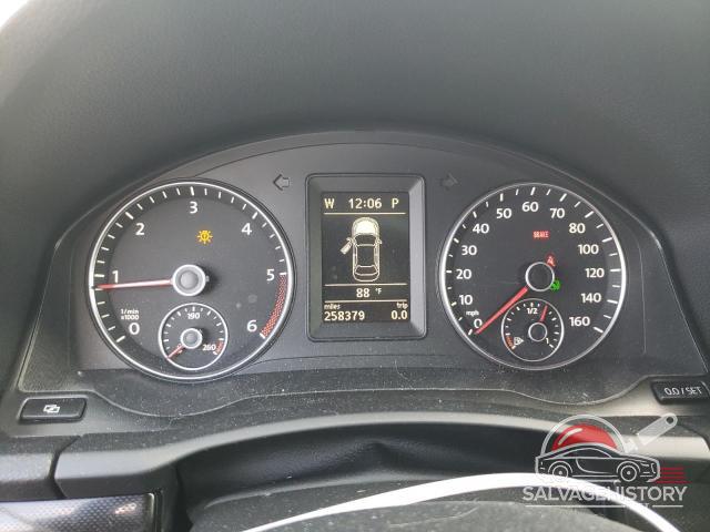 3VWRL7AJ1AM120013 2010 VOLKSWAGEN JETTA photo no. 9