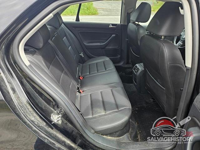 3VWRX7AJ1AM055457 2010 VOLKSWAGEN JETTA photo no. 10