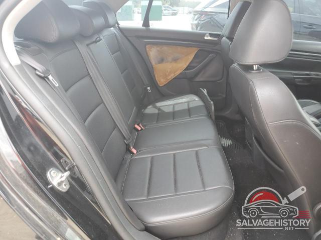 3VWRX7AJ7AM065281 2010 VOLKSWAGEN JETTA photo no. 10