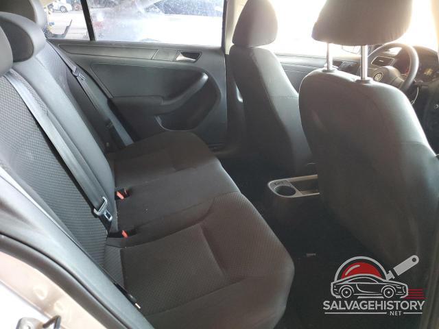 3VW1K7AJ8BM374514 2011 VOLKSWAGEN JETTA photo no. 10