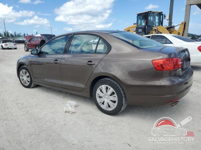 3VWBX7AJ7BM112831 2011 VOLKSWAGEN JETTA photo no. 2