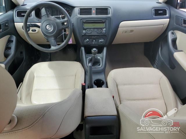 3VWBX7AJ7BM112831 2011 VOLKSWAGEN JETTA photo no. 8
