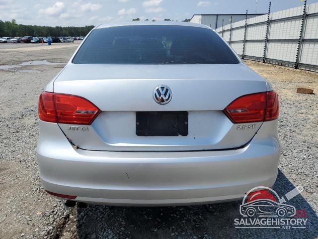 3VWDX7AJ3BM338633 2011 VOLKSWAGEN JETTA photo no. 6