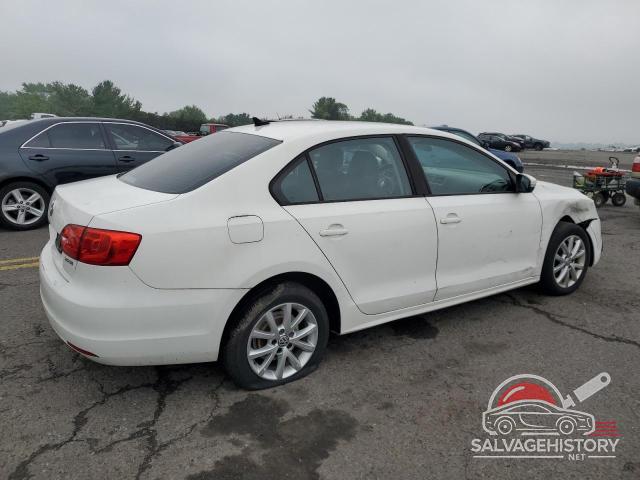 3VWDX7AJ6BM335354 2011 VOLKSWAGEN JETTA photo no. 3
