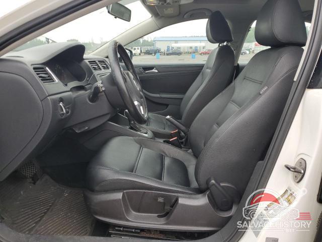 3VWDX7AJ6BM335354 2011 VOLKSWAGEN JETTA photo no. 7