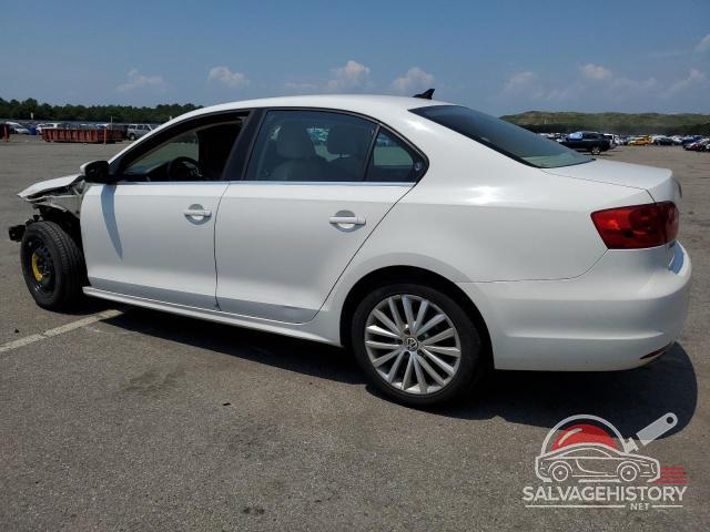 3VWLZ7AJ2BM304236 2011 VOLKSWAGEN JETTA photo no. 2