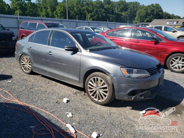 3VWLZ7AJ2BM352559 2011 VOLKSWAGEN JETTA photo no. 4