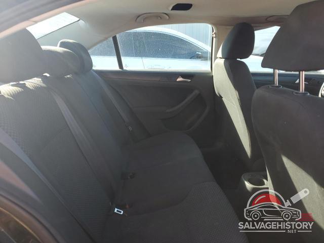 3VW2K7AJ9CM403539 2012 VOLKSWAGEN JETTA photo no. 10
