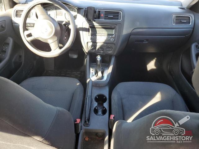 3VW2K7AJ9CM403539 2012 VOLKSWAGEN JETTA photo no. 8