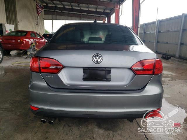3VW5A7AJ3CM095767 2012 VOLKSWAGEN JETTA photo no. 6