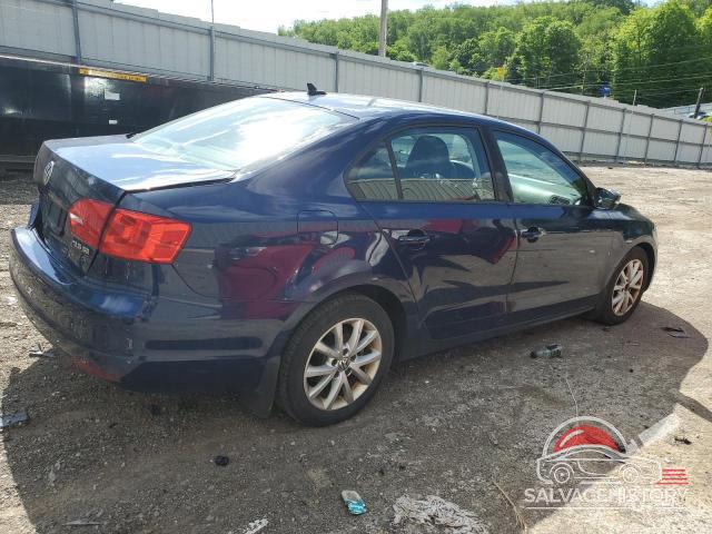 3VWDP7AJ1CM393681 2012 VOLKSWAGEN JETTA photo no. 3