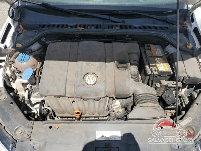 3VWDP7AJ2CM300442 2012 VOLKSWAGEN JETTA photo no. 11