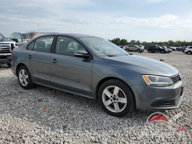 3VWLL7AJ6CM317901 2012 VOLKSWAGEN JETTA photo no. 4