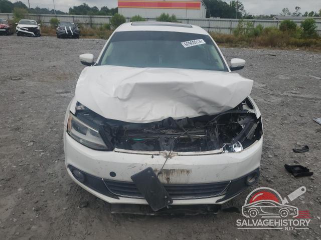 3VWLL7AJXCM360461 2012 VOLKSWAGEN JETTA photo no. 5