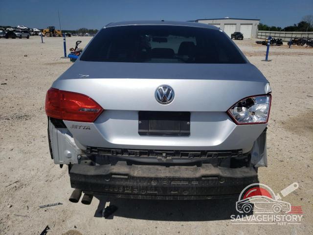 3VW2K7AJ0DM213730 2013 VOLKSWAGEN JETTA photo no. 6