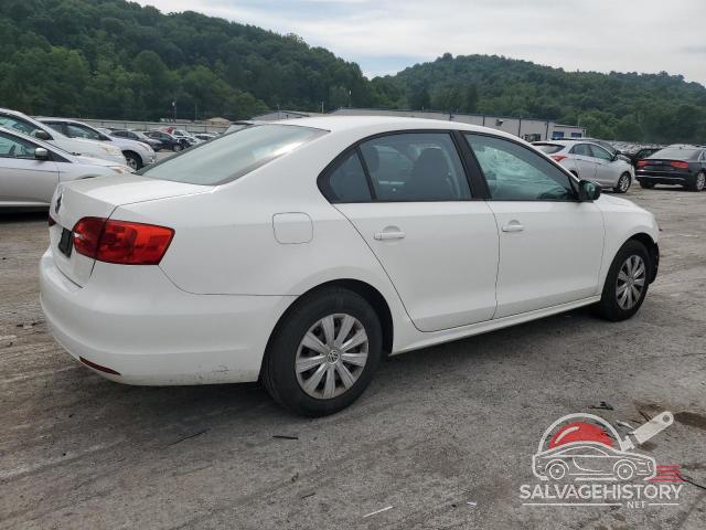 3VW2K7AJ3DM310257 2013 VOLKSWAGEN JETTA photo no. 3