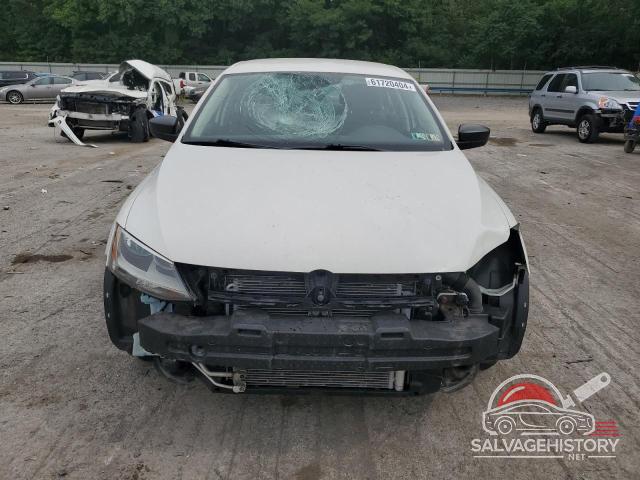 3VW2K7AJ3DM310257 2013 VOLKSWAGEN JETTA photo no. 5