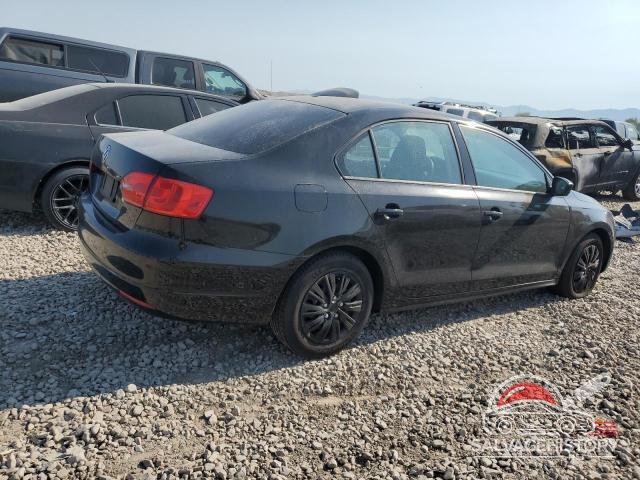 3VW2K7AJ4DM377885 2013 VOLKSWAGEN JETTA photo no. 3