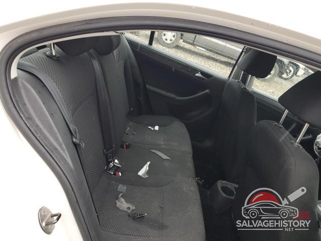 3VW2K7AJ7DM398262 2013 VOLKSWAGEN JETTA photo no. 10