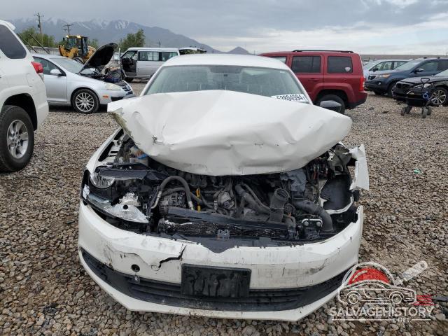 3VW2K7AJ7DM398262 2013 VOLKSWAGEN JETTA photo no. 5
