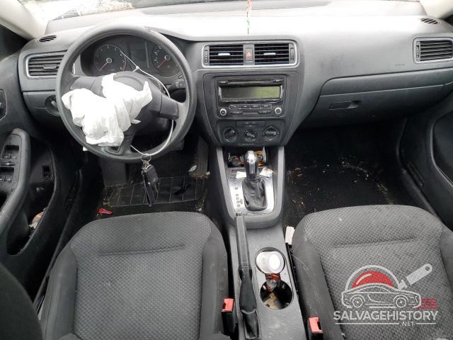 3VW2K7AJ7DM398262 2013 VOLKSWAGEN JETTA photo no. 8