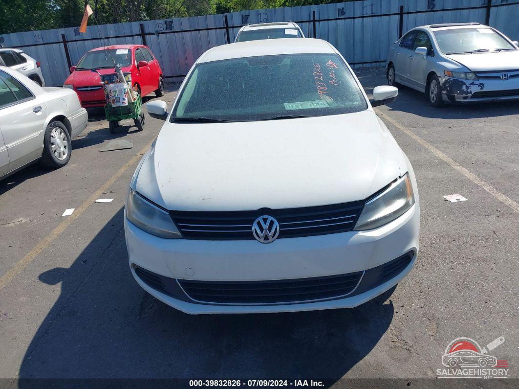 3VW3L7AJ2DM202374 2013 VOLKSWAGEN JETTA photo no. 6