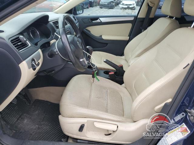 3VWBP7AJ8DM401882 2013 VOLKSWAGEN JETTA photo no. 7