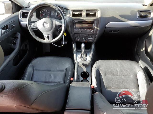 3VWDP7AJ5DM218500 2013 VOLKSWAGEN JETTA photo no. 8