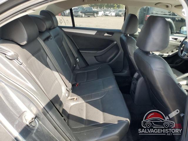 3VWDP7AJ9DM238877 2013 VOLKSWAGEN JETTA photo no. 10