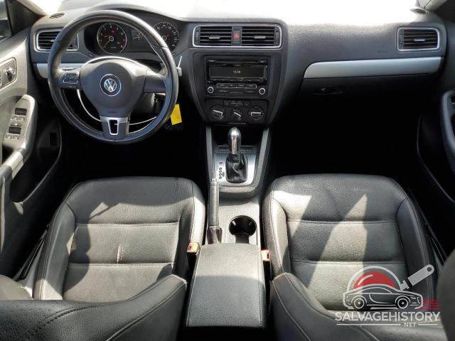 3VWDP7AJ9DM238877 2013 VOLKSWAGEN JETTA photo no. 8