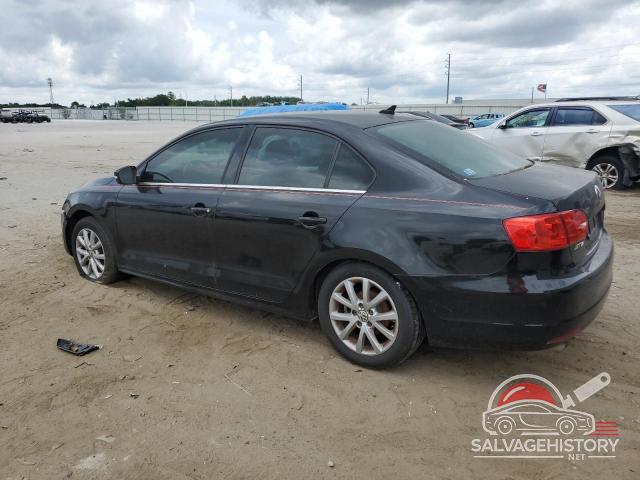 3VWDX7AJ8DM437838 2013 VOLKSWAGEN JETTA photo no. 2