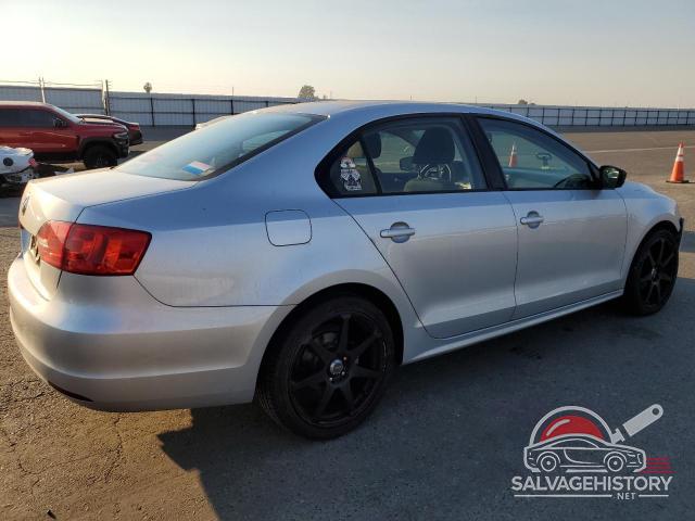 3VW2K7AJ1EM322604 2014 VOLKSWAGEN JETTA photo no. 3
