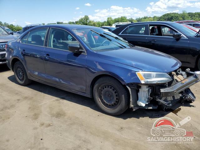 3VW2K7AJ2EM325673 2014 VOLKSWAGEN JETTA photo no. 4